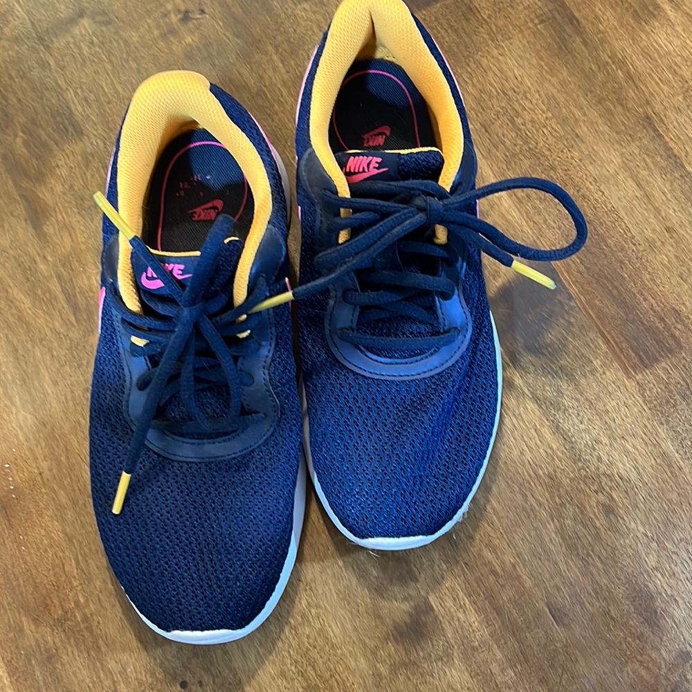 Nike Tennis Shoes Size 6.5 - Brand New